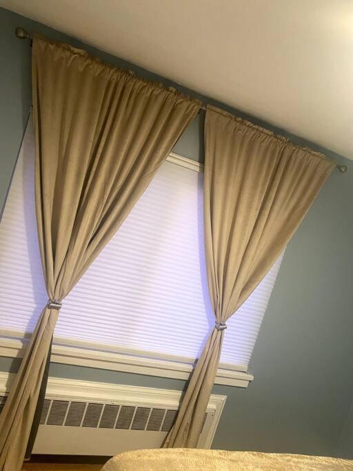 Cozy Boston Getaway Apartment! Free Parking Exterior photo